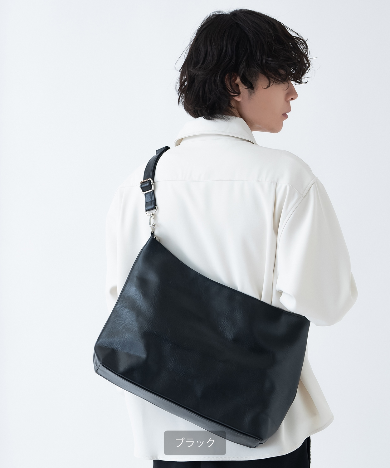 ショルダーバッグ