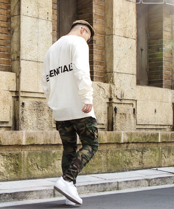 FEAR OF GOD ESSENTIALS】長袖ビッグシルエットTシャツ