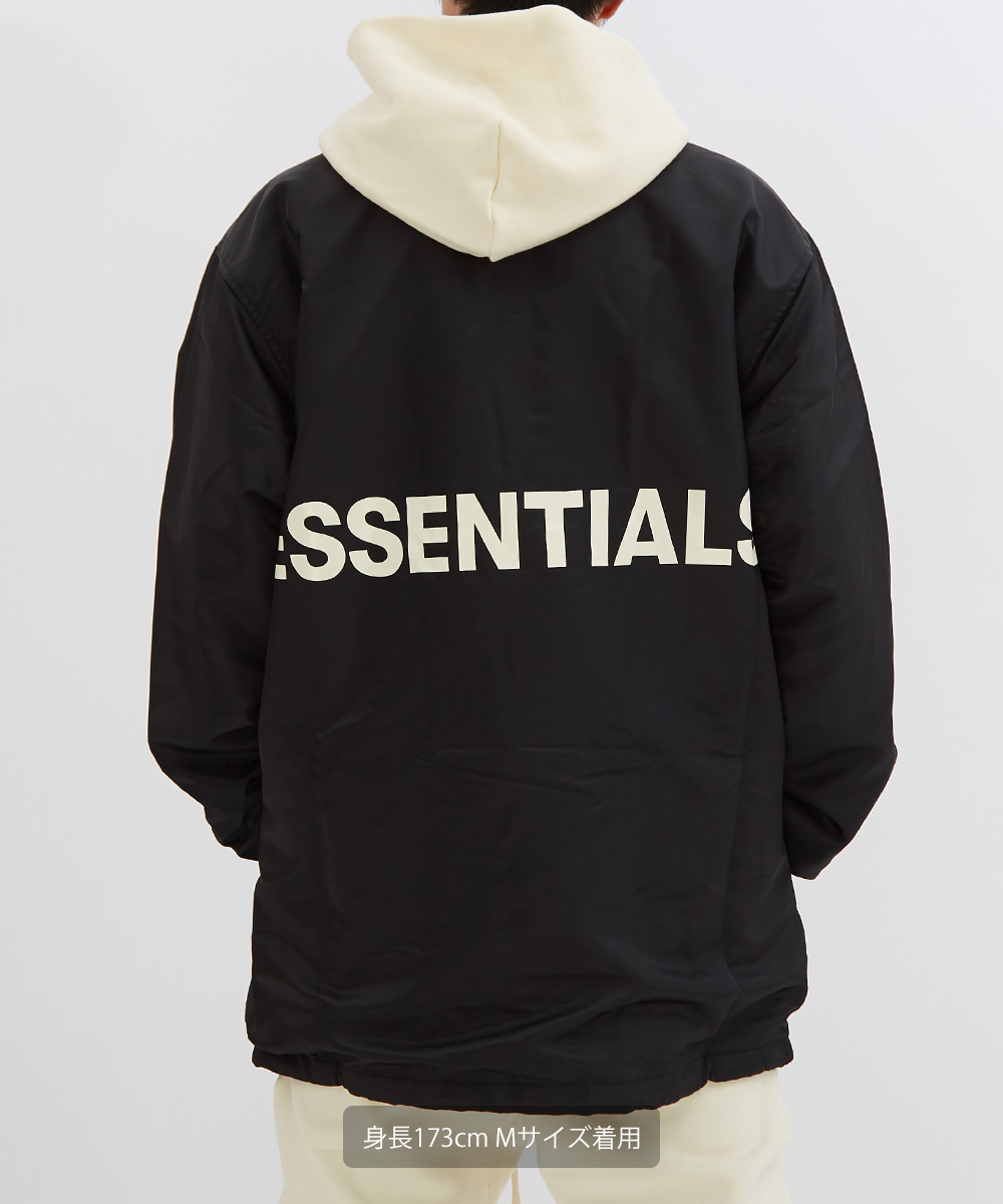 【FEAR OF GOD ESSENTIALS】ナイロンコーチジャケット