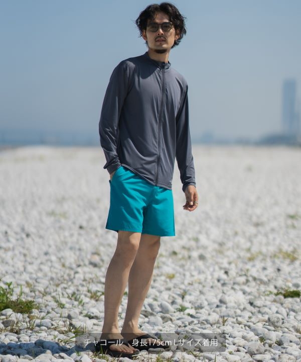 ZIPラッシュガード
