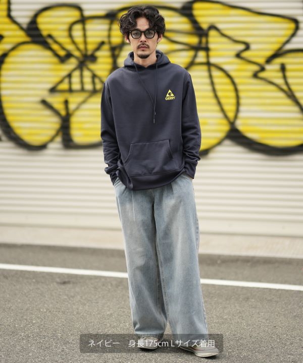 GERRY】別注ネオン転写MTボックスロゴ裏起毛プルパーカー