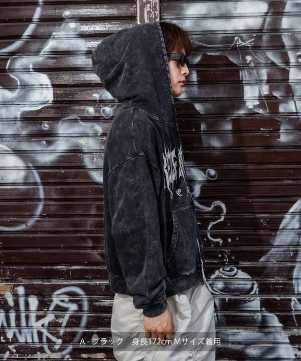 刺しゅうロゴヴィンテージ加工ショート丈裏毛スウェットジップパーカー