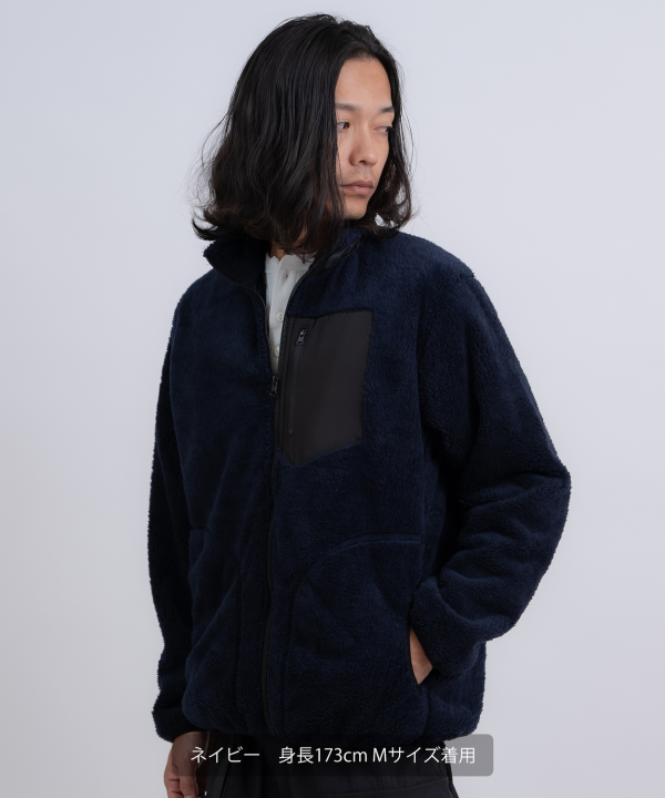 防風ボアジャケット