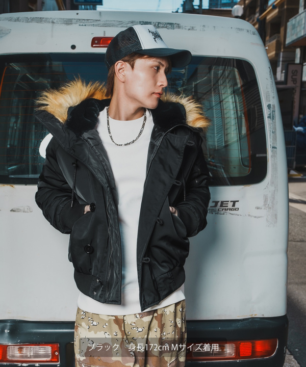 N-2Bフライトジャケット